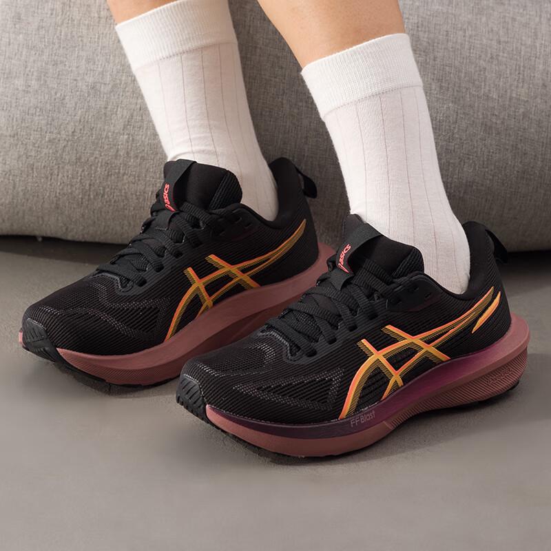 

Asics Women s All-Season Road Running Shoes US 6