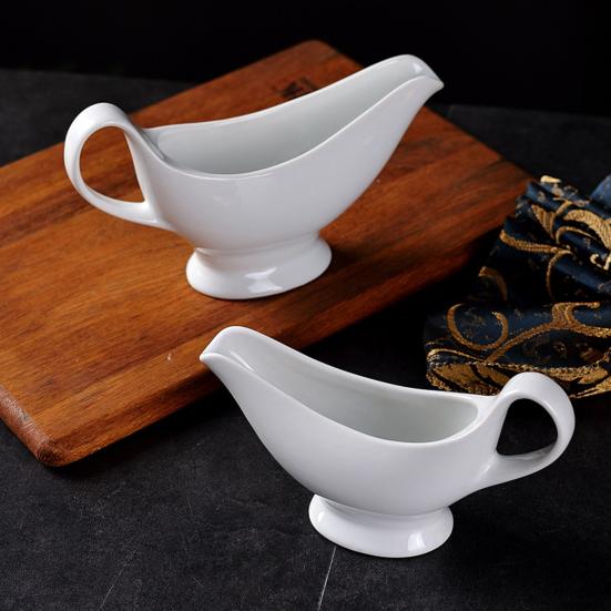 White Ceramic Gravy Boat Sauce Server with Large Pour Spout Non-Slip Bottom Gravy Dispenser for Gravy Salad Dressings