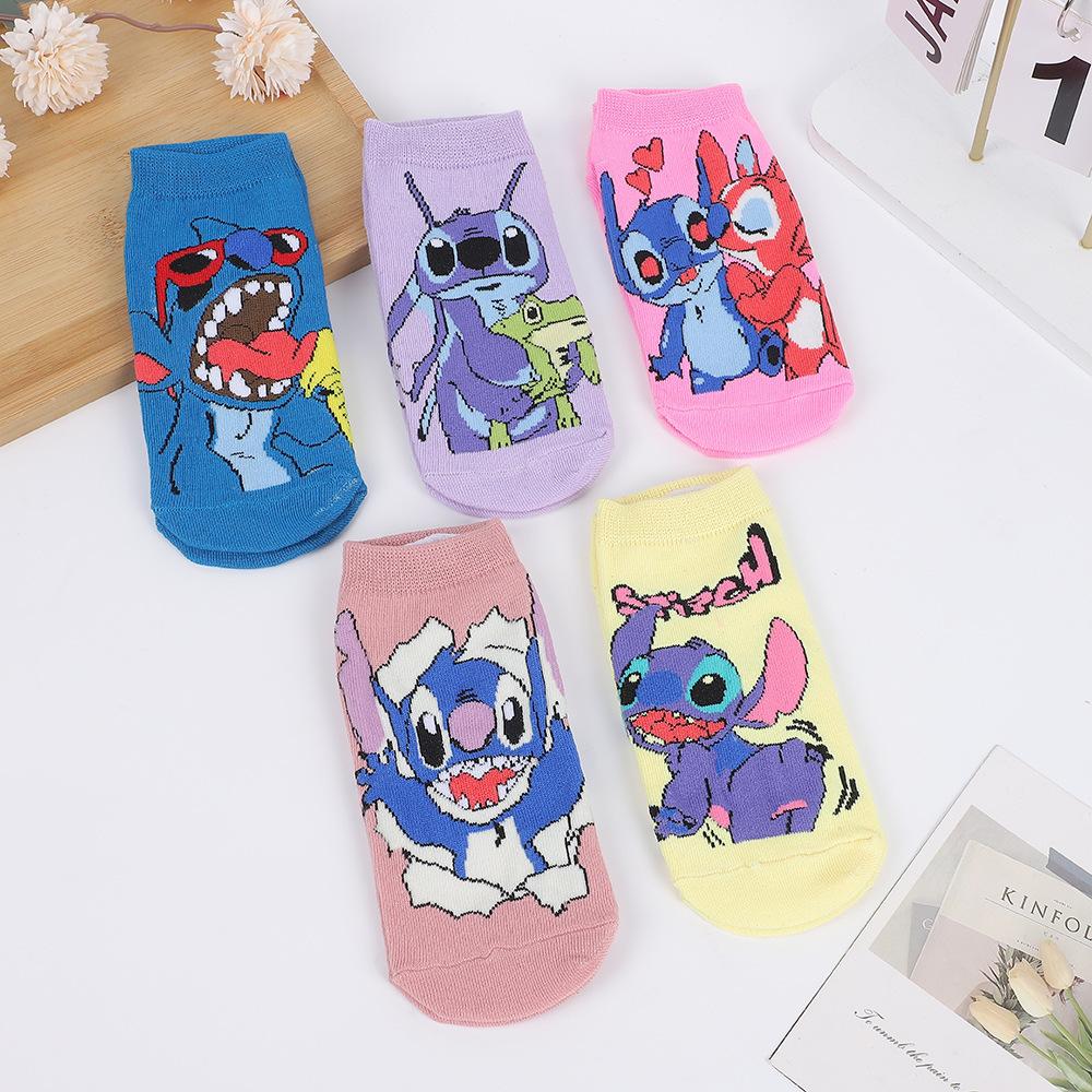 Disney 5 Pairs of Cartoon Cute Knitted Children's Socks Comfortable, Soft, Breathable, Fashionable and Versatile Socks for Daily Sports