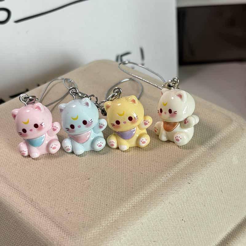 New Cartoon Kitten Mobile Phone Chain  Cute Resin Keychain  Girl Student Bag Pendant  Couple and Best Friend Gift