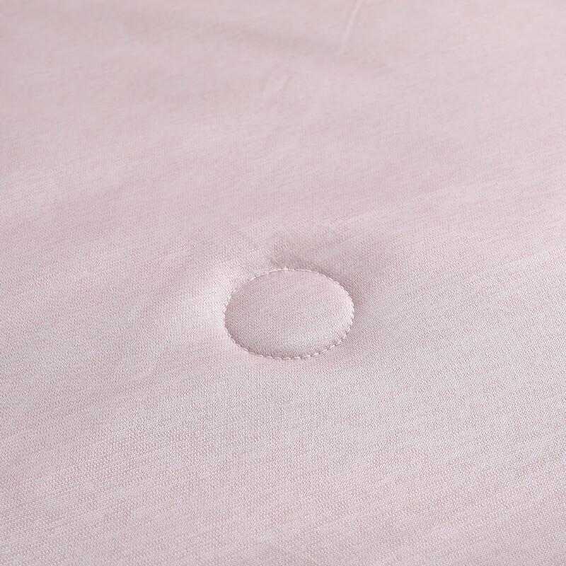 Fang Wang Cool Summer Quilt