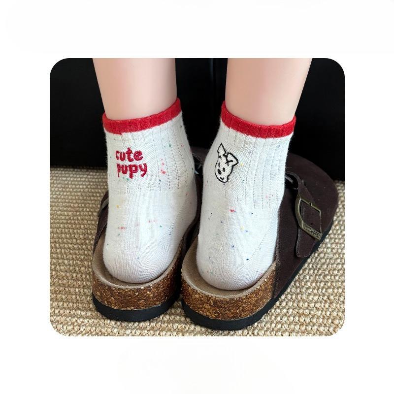 

Женские осенние мультяшные вышитые милые щенки английские спортивные носки 1 pair белый/красный