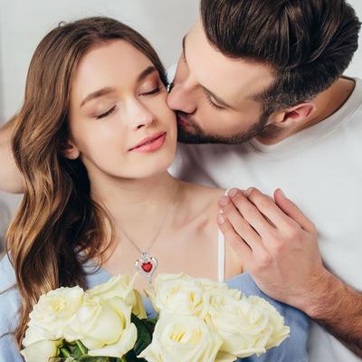 Herz-Halskette mit Zirkonia-Anhänger, Halskette mit Herz-Anhänger, Geburtstag, Valentinstag, Muttertag, Schmuck, Geschenk für Frauen