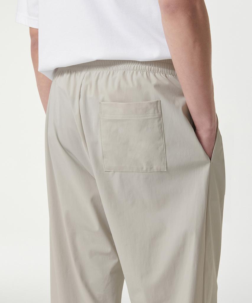 Musinsa Standard Cooling Deep Tuck Wide Elastic Waist Pants [Dusty Cream]