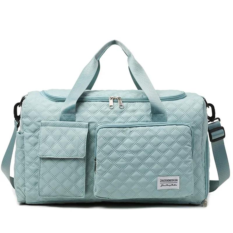 Casual zipper travel bag for women  unisex  lightweight  high capacity  multiple pockets  solid
