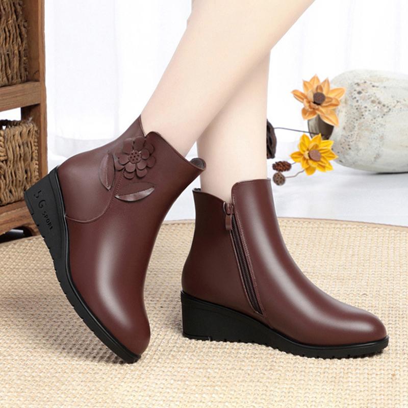 Women Winter Warm Cotton Shoes Fleece Side Zip Thick Bottom Short Boots Leisure Round Head Flats Elderly Wedge Heel Boots