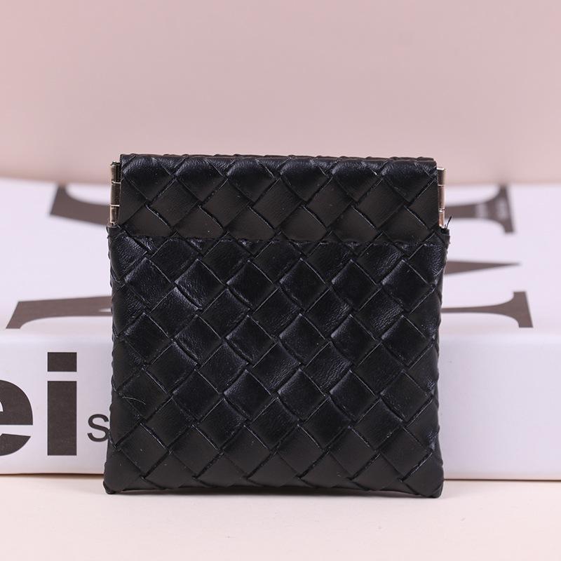 

Portable PU Leather Makeup & Coin Pouch – Waterproof, Snap Closure, Mini Crossbody Bag 14x18 cm чёрный