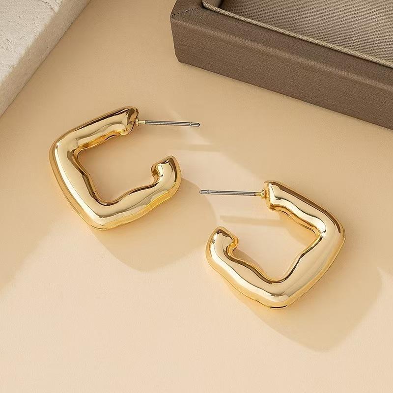 Irregular geometric stud earrings, stylish and simple geometric earrings, design sense, niche women's jewelry batch