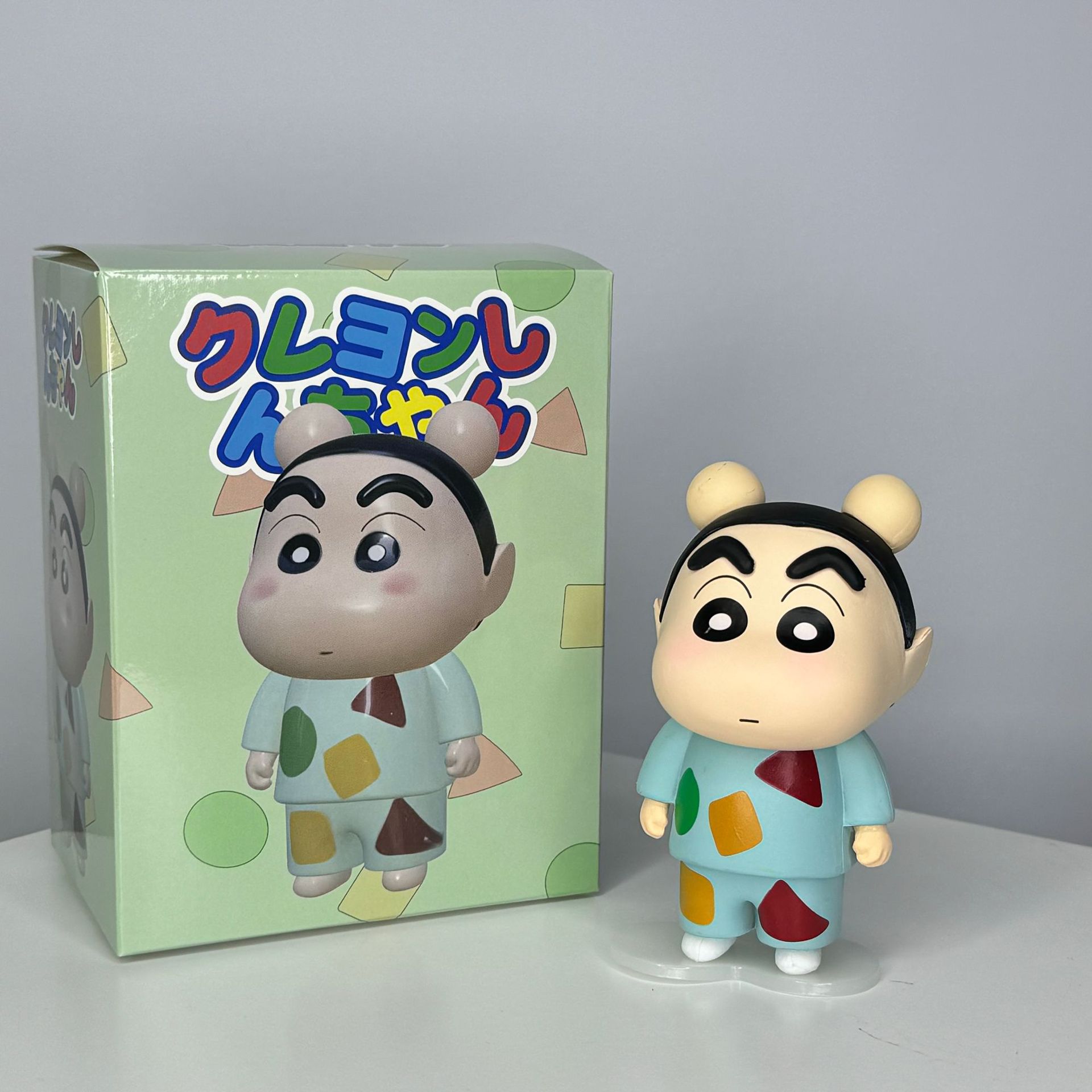 

Crayon Chan Shin Cape Pajamas Costumes Pvc Toy Model Decoration Christmas Gift синій