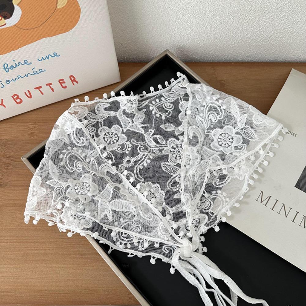 

White Woven Floral Lace Hair Scarf Wraps Women Retro Sweet Triangle Headscarf Breathable Print Hair Bandana