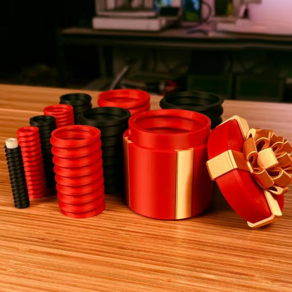 Annoying Mini Nested Screw Gift Box Fun Christmas Nested Gift Box Toy Christmas Gift Boxes Creative 3D Print Prank Plaything Toy