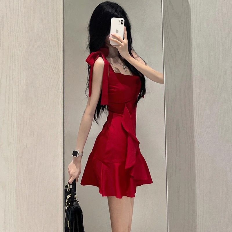 Pure desire style Spice girl red suspender dress women's summer new design sense niche temperament waist and thin short skirt