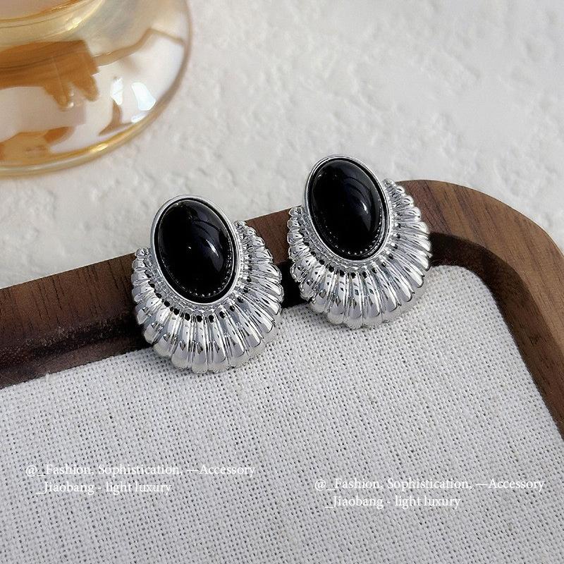Silver Needle Fashion High-end Sense Diamond-set Black Earrings Niche Versatile Temperament Earrings Light Luxury High-quality Earrings