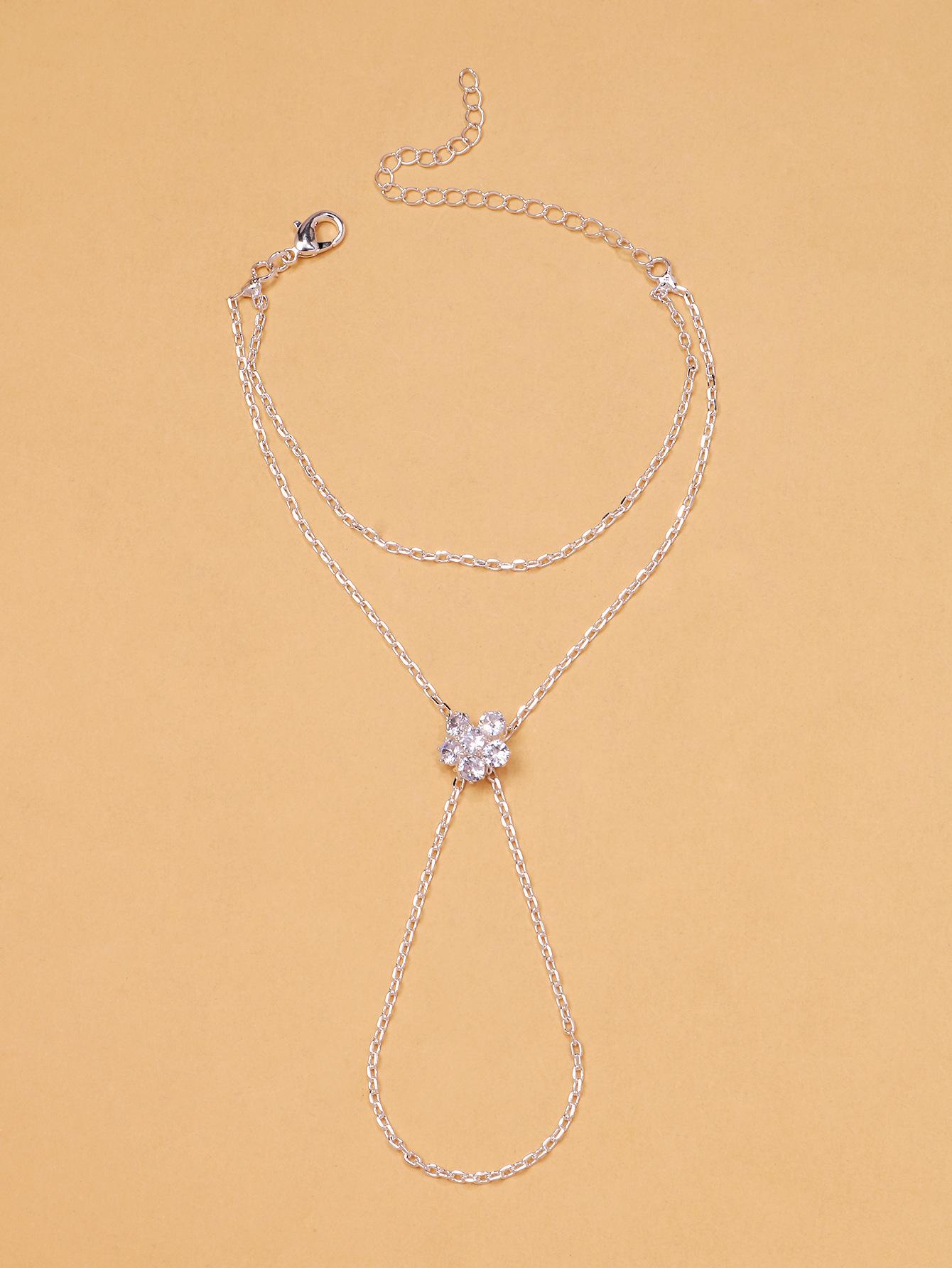 

Simple Fashion Sparkling Zircon Flower Interphalanged Bracelet for Women Exquisite Charm Handback Chain Jewelry Accessories Gift серебряный