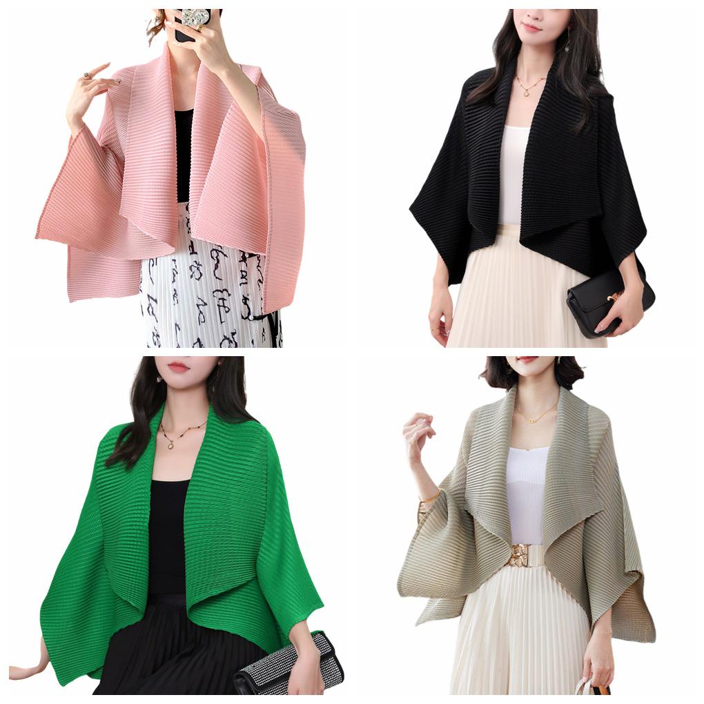 

Женский плиссированный кардиган-шаль «Драконья чешуя» на весну и осень 2024 года Pink