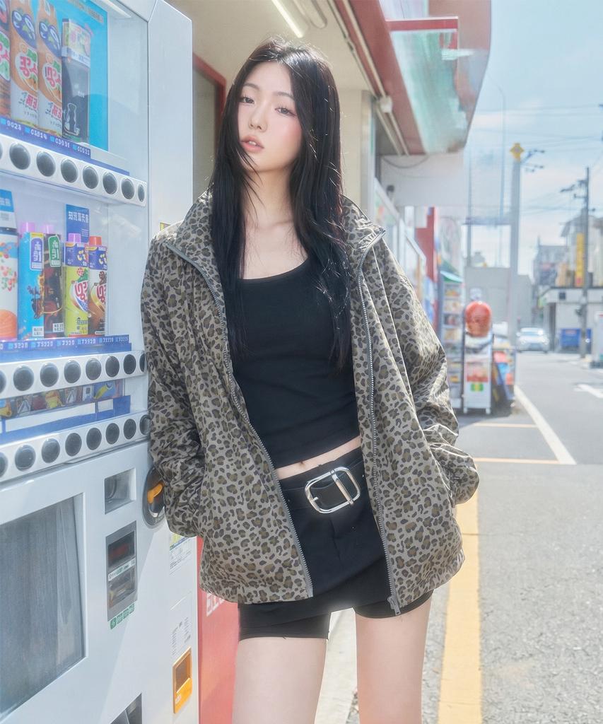 DOUPWN Leopard Light Nylon Windbreaker