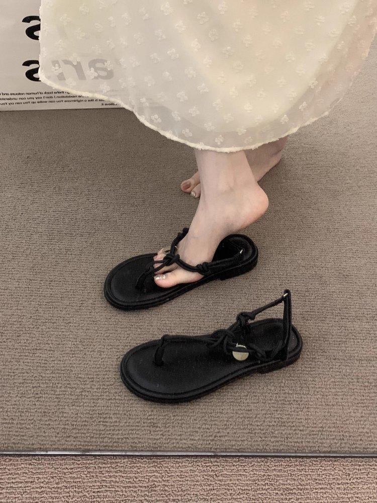 

Retro beach sandals 2025 Korean version of summer vacation casual outer wear flat slippers simple fashion toe sandals 39 чорний