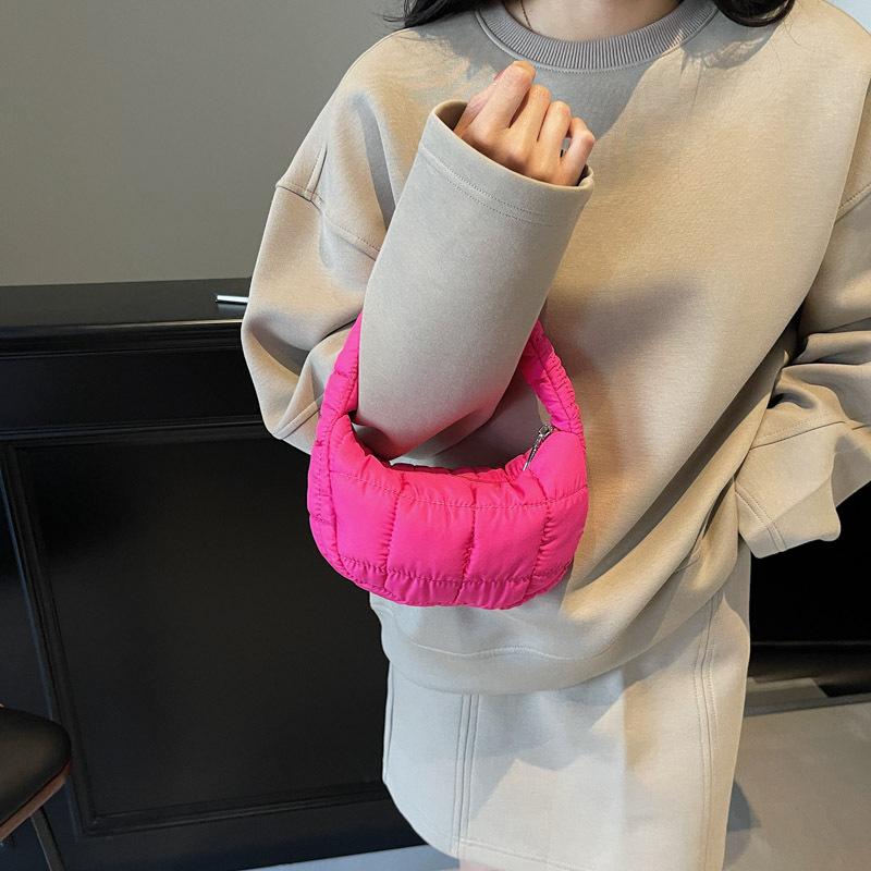 Niche versatile pleated plaid cloud bag underarm bag 2025 new cotton clothing bag fashionable and simple bubble handbag
