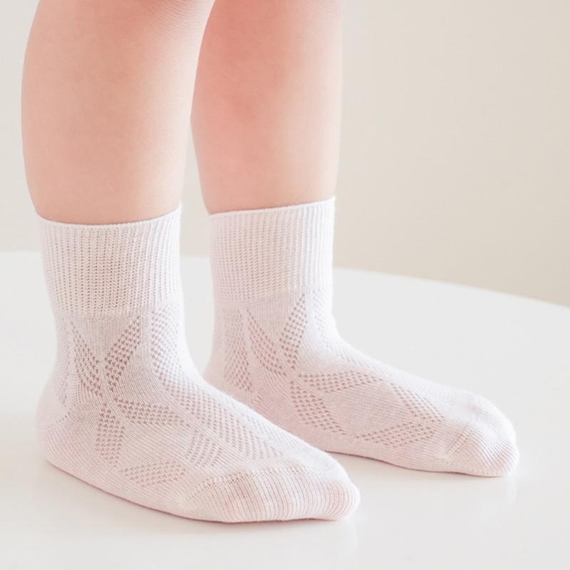 Set of 3 Pair Girls Cotton Ankle Socks Baby Hosiery with Nonslip Elastic Cuffs Design for Toddler Boys Girls Comfort