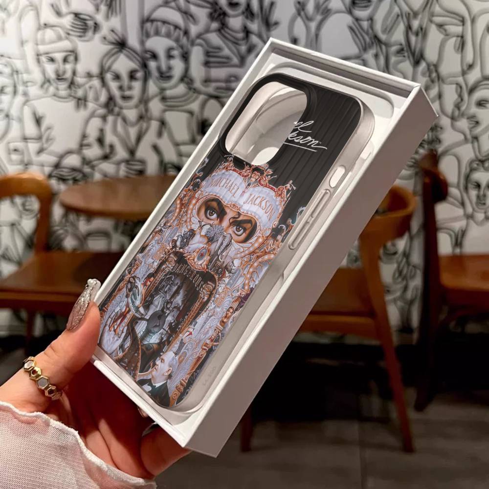 Pop Singer Michael Jackson Phone Case For IPhone 17 16 15 11 12 13 14 Pro Max Soft Corrugated Silicone Cover Case
