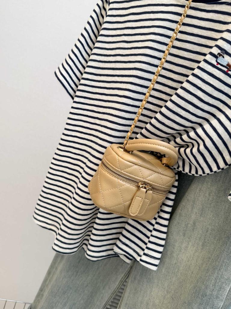 Korean Style Women's Niche Cartoon Embroidery Striped Half-Sleeve T-shirt