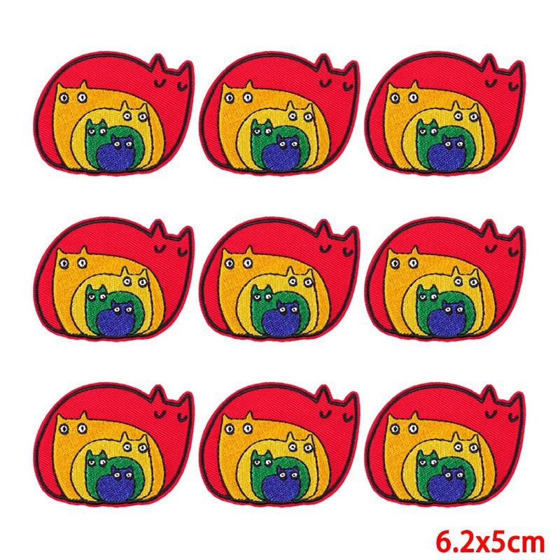 10 Pcs/lot Wholesale Embroidery Patch Iron On Patches For Clothing Patches On Clothes Jackets Decor Applique Sew Supplies