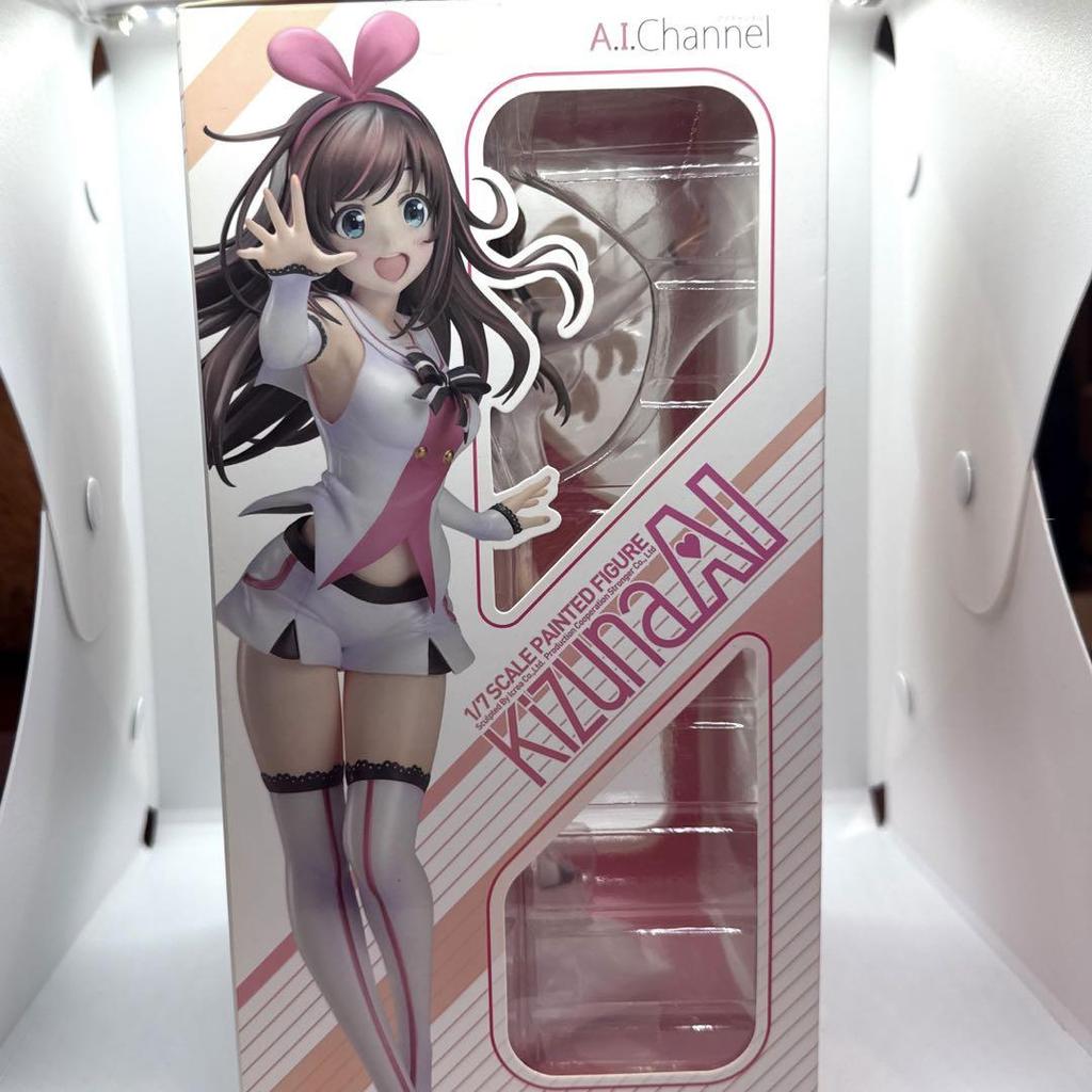 [USED] Kizuna AI figure