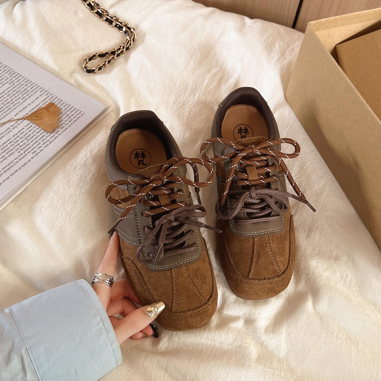 

Туфли Forrest Gump женские 2025 матовая кожа плоская подошва спортивная обувь для показа маленьких моральных тренировок спортивная и досуговая одиночная обувь студенческая доска 35 коричневый