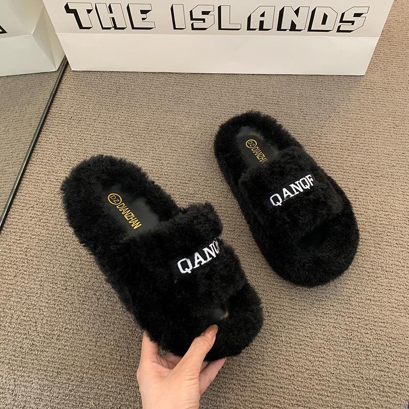 Internet celebrity letter Mao Mao slippers women's autumn and winter new women's wear casual home warm word flat bottom slippers spring and summer