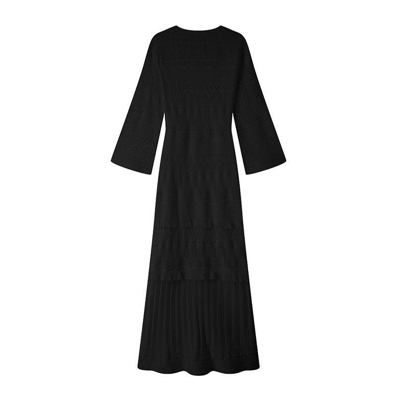 Spring and Autumn New Elegant Lady Black Crew Neck Long Sleeve Hollow Beach Knitted Sweater Dress Women's Fashion