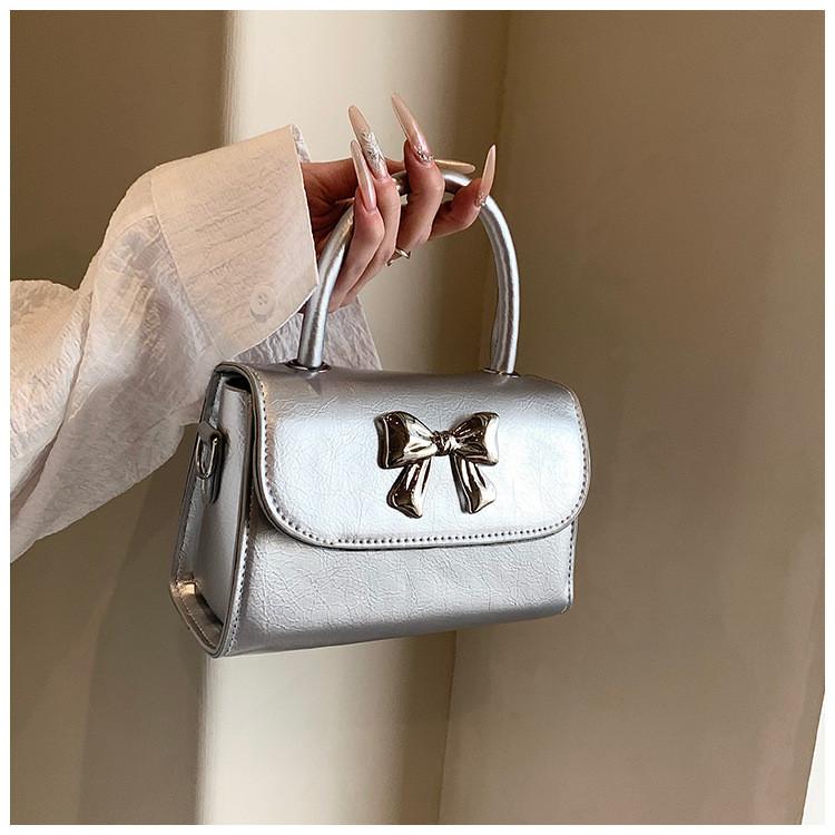 Minimalist Pu Mini Shoulder Bag With Butterfly Knot Design For Casual Daily Use