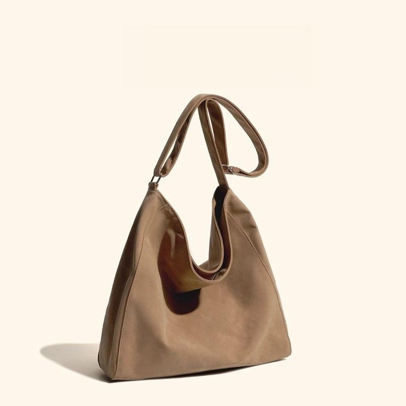 Vintage Versatile Commuter Bag Women's Large Capacity Underarm Bag Suede Shoulder Bag Handbag