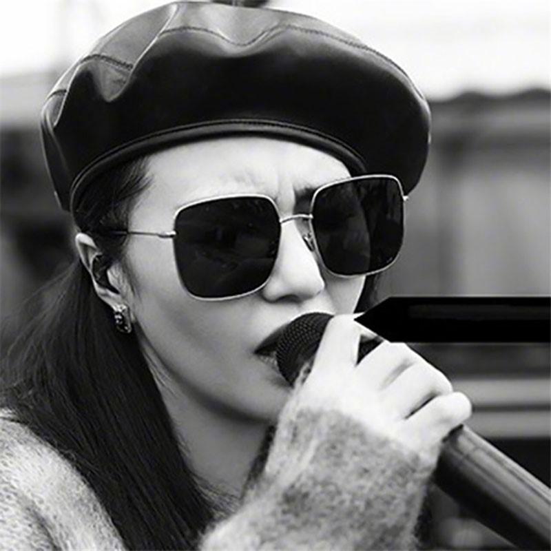 Vintage Oversized Square Sunglasses Women Fashion Metal Alloy Frame Retro Shades Female Sun Glasses Oculos Feminino