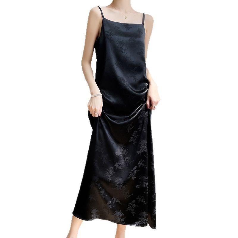 Women's Spring/summer Silk Satin Halter Mid-length Dress Loose-fitting with An Elegant Commuter Dress