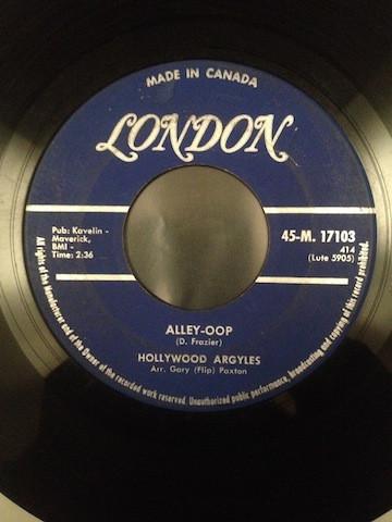 

7inch Record HOLLYWOOD ARGYLES - Alley-Oop 45M17103 London Records 1960 Canada Pop Used