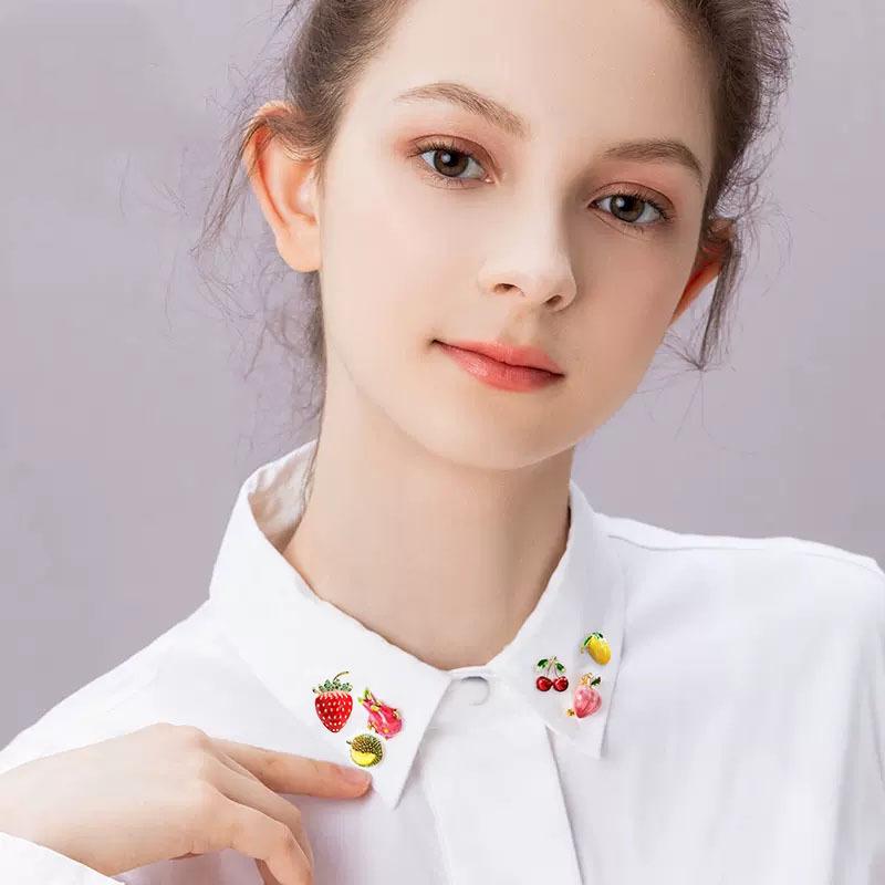 Cute Little Strawberry Brooch, Personalized Fruit Anti-exposure Clasp Collar Pin, Fashionable Accessory