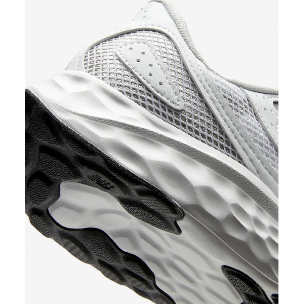 New Balance Nbpffs111w Fresh Form Arish V4  White 