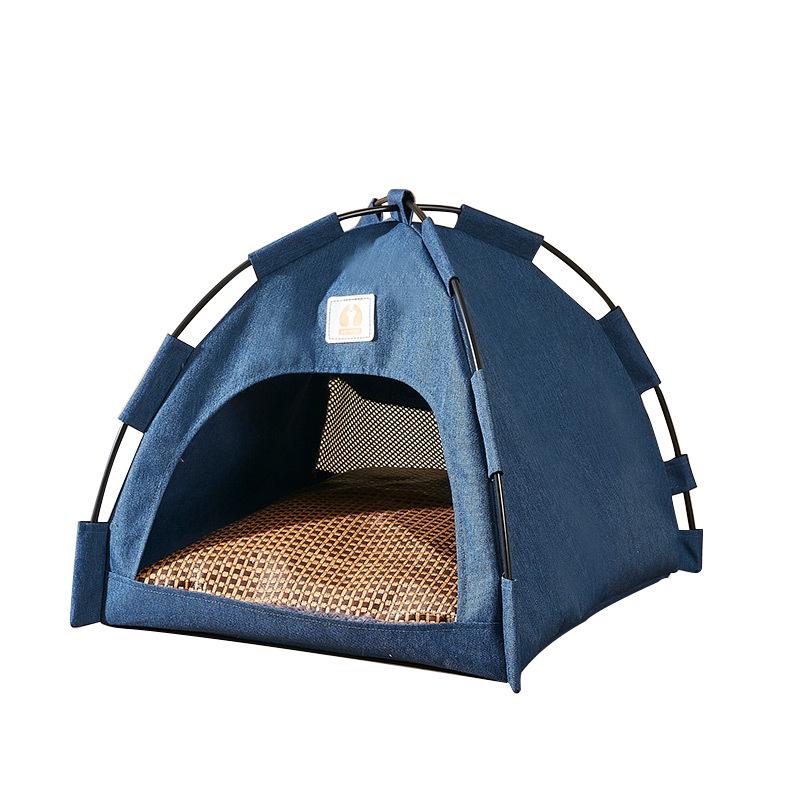 

Off-Ground Pet Tent: Enclosed Dog House for All Seasons 42x42x38 cm