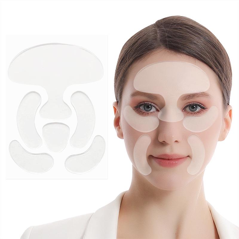 

Гидрогелевые патчи для лица от морщин: Воздействует на лобные, межбровные и носогубные морщины.