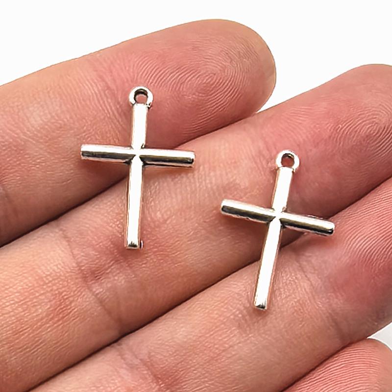 Retro Zinc Alloy Cross Pendant for DIY Jewelry