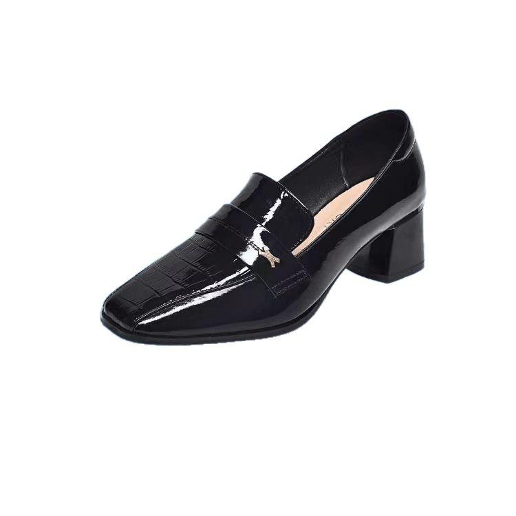 Dicker Absatz Quadratischer Zeh Einzelne Schuhe Neuer Herbst Weiches Leder Britischer Stil Kleine Lederschuhe Frühling Mittlerer Absatz Lackleder