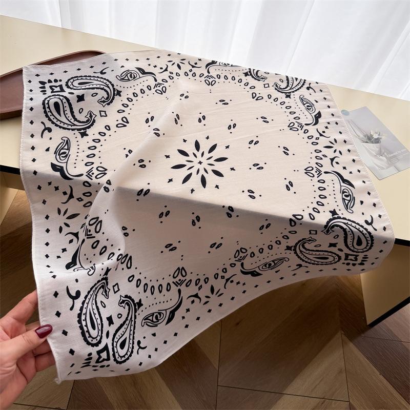Simple retro cashew herringbone pattern cotton and linen small square scarf silk scarf imitation velvet headscarf shawl sunscreen scarf scarf