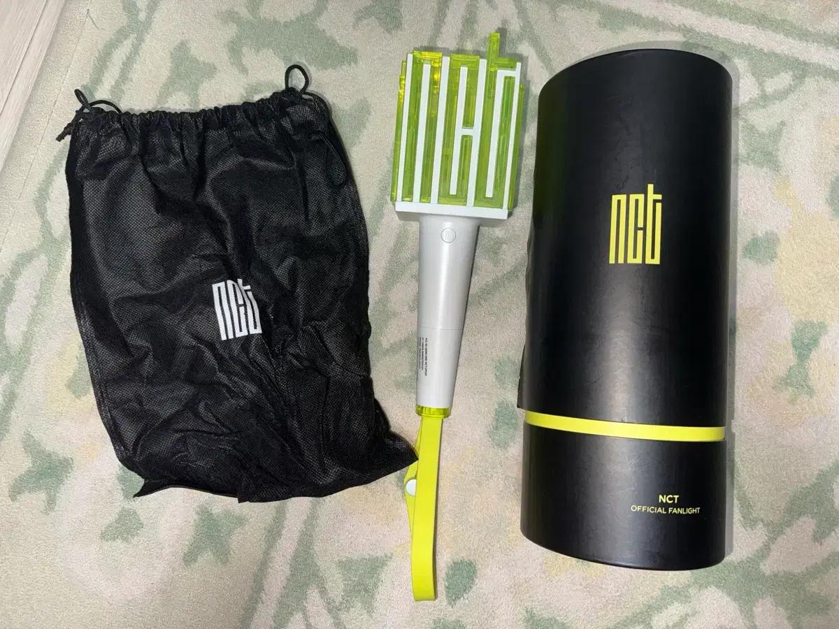 NCT Gu Moon Moon Bom cheering stick Used