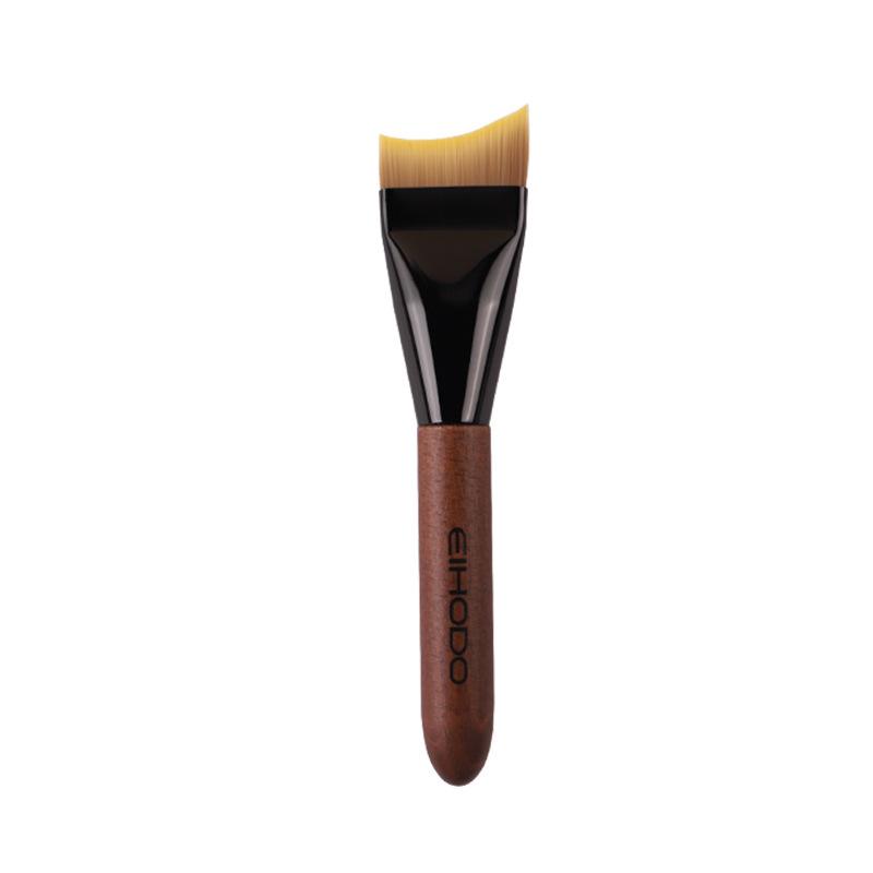 Crescent Foundation Brush: Flat Head, Non-Absorbent, Seamless, Lightweight, Wooden Handle, Soft Bristles