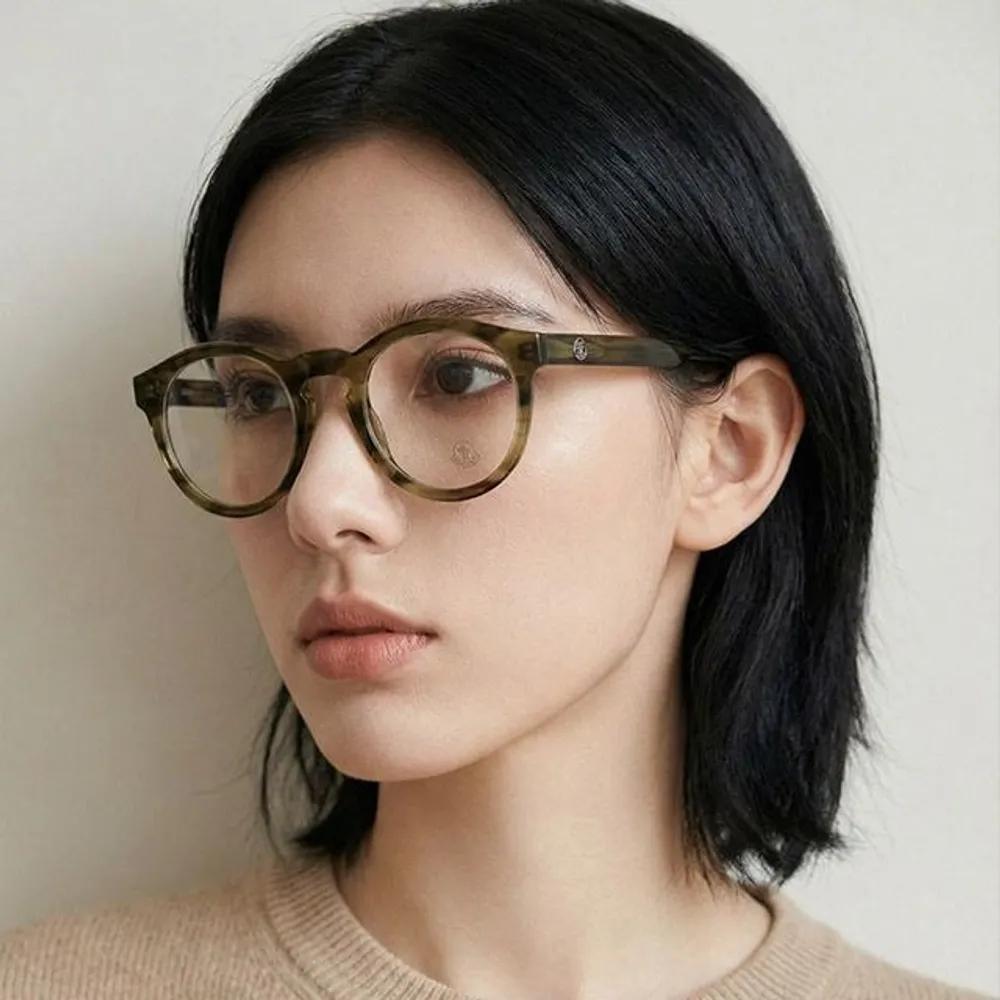 Moncler Eyeglass Frames ML5037 055 Men s Women s Translucent Round Horn-rimmed Fashion