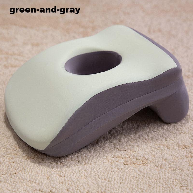 Multi-Functional Office Nap Pillow | Hollow Breathable Design | Pressure Relief Memory Foam Pillow for Desk & Travel зелёный