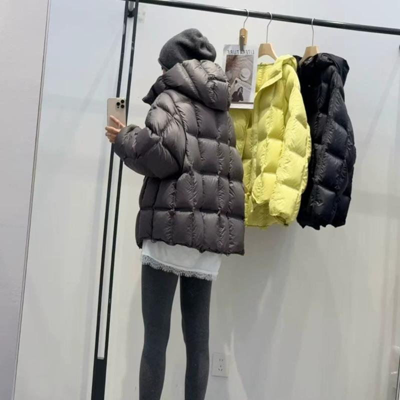 Cappotto Corto Imbottito con Cappuccio Oversize da Donna Giacca Invernale in Cotone Largo Stile Coreano
