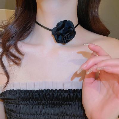 Retro Gothic Schwarze Rose Halskette, Personalisierte Nischen Design Sinn Übertriebene Blumen Halskette, Promi Halsband