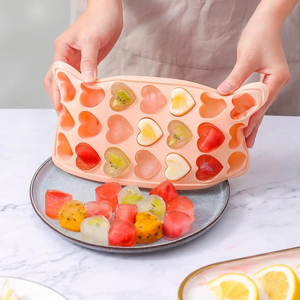 24 Grid Ice Cube Tray Silicone Mold Heart Shape Ice Cube Tray Mold Ice Maker Non-toxic Reusable Bar Pub Wine Ice Blocks Maker