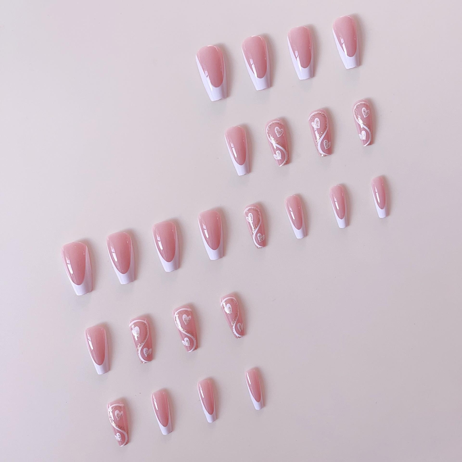 24Pcs Minimalist Style French Short Coffin Shaped Heart Glitter White Rim False Nail Tips, Press On Nails Nail Supplies